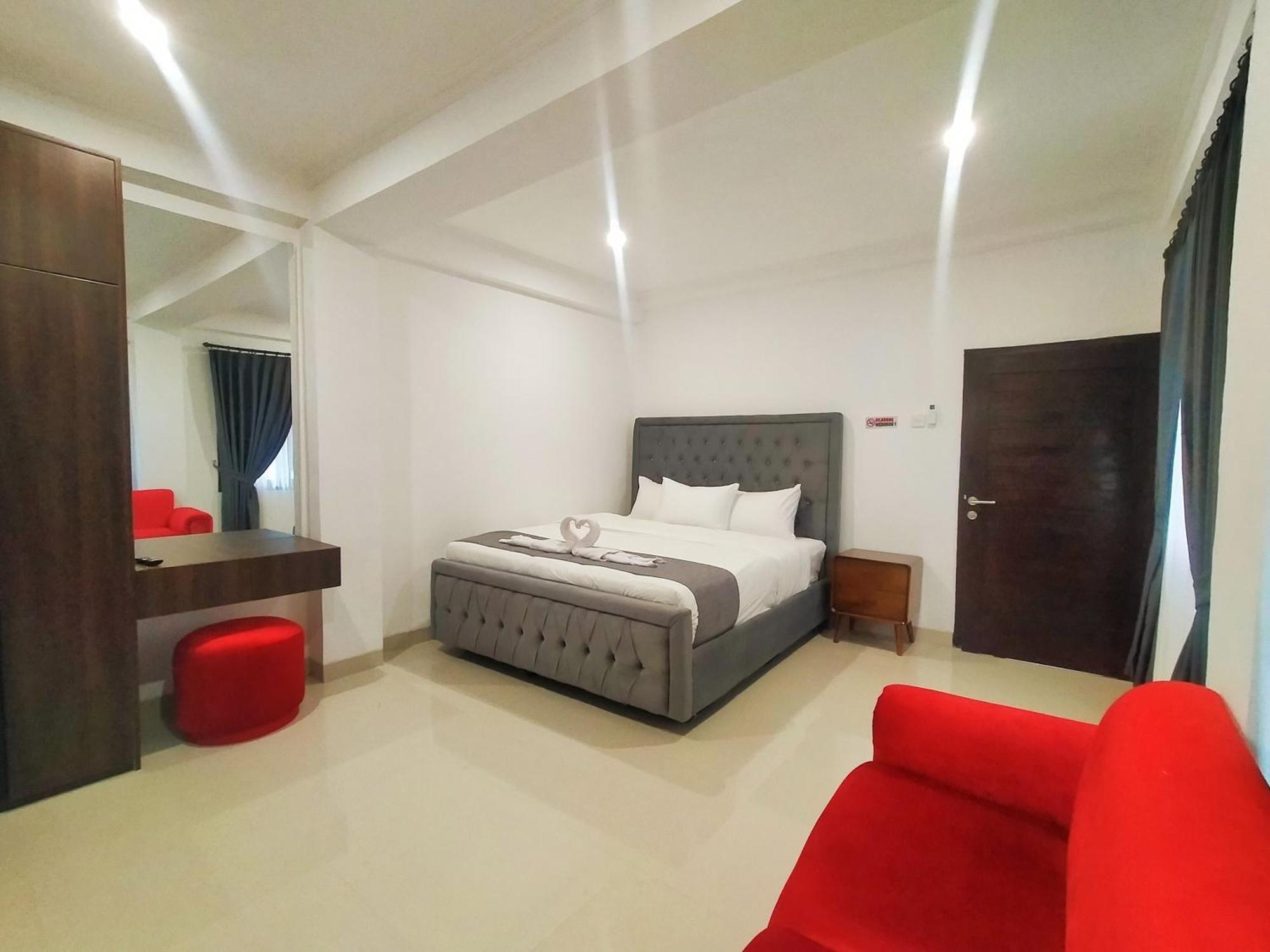Carstenzs Home Kuta クタ エクステリア 写真
