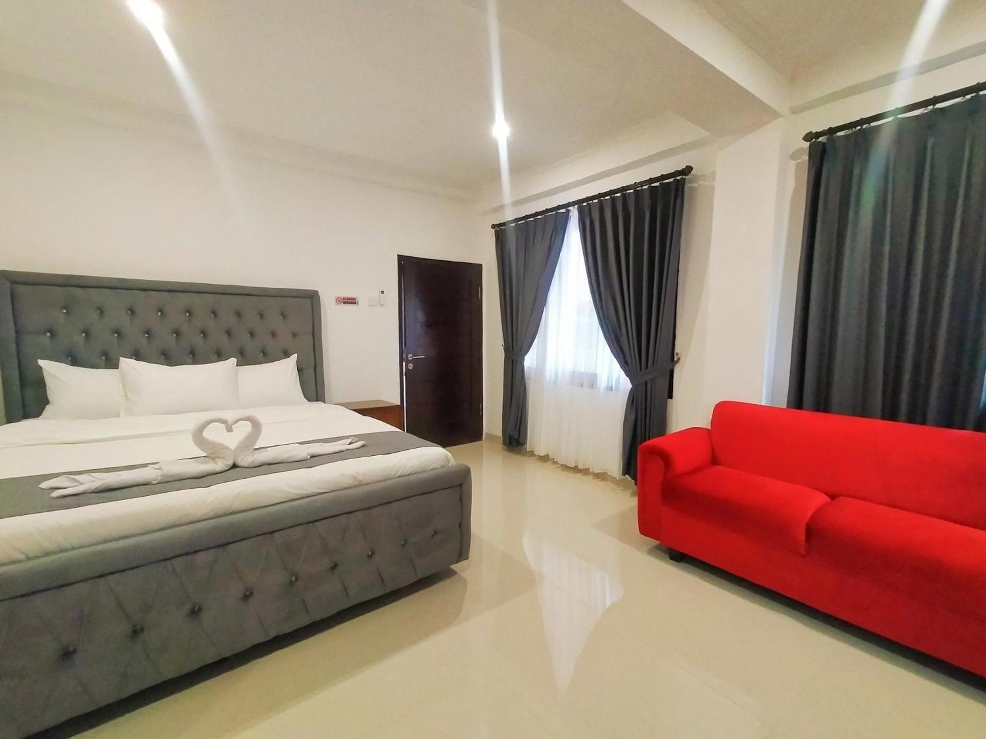 Carstenzs Home Kuta クタ エクステリア 写真