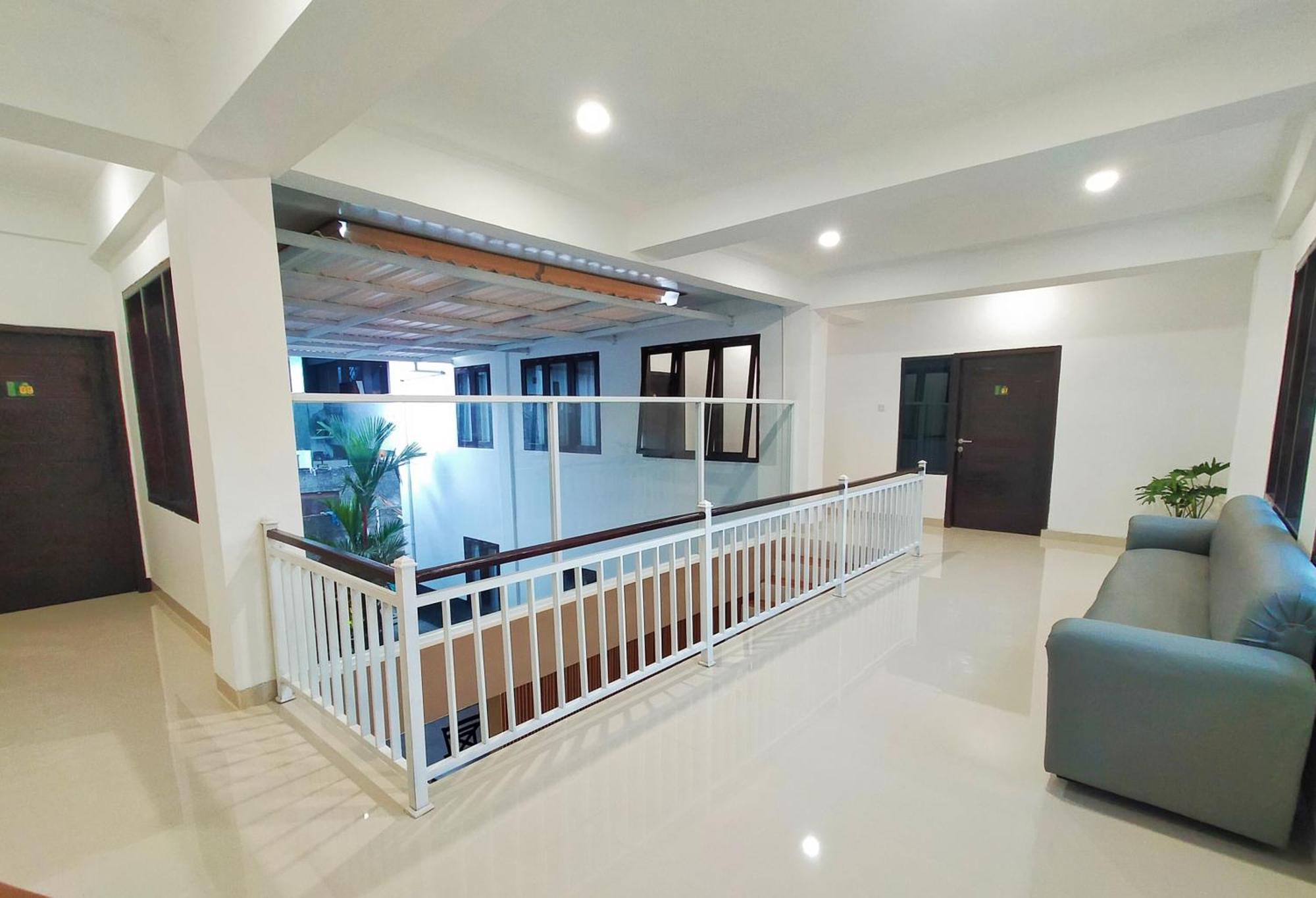 Carstenzs Home Kuta クタ エクステリア 写真