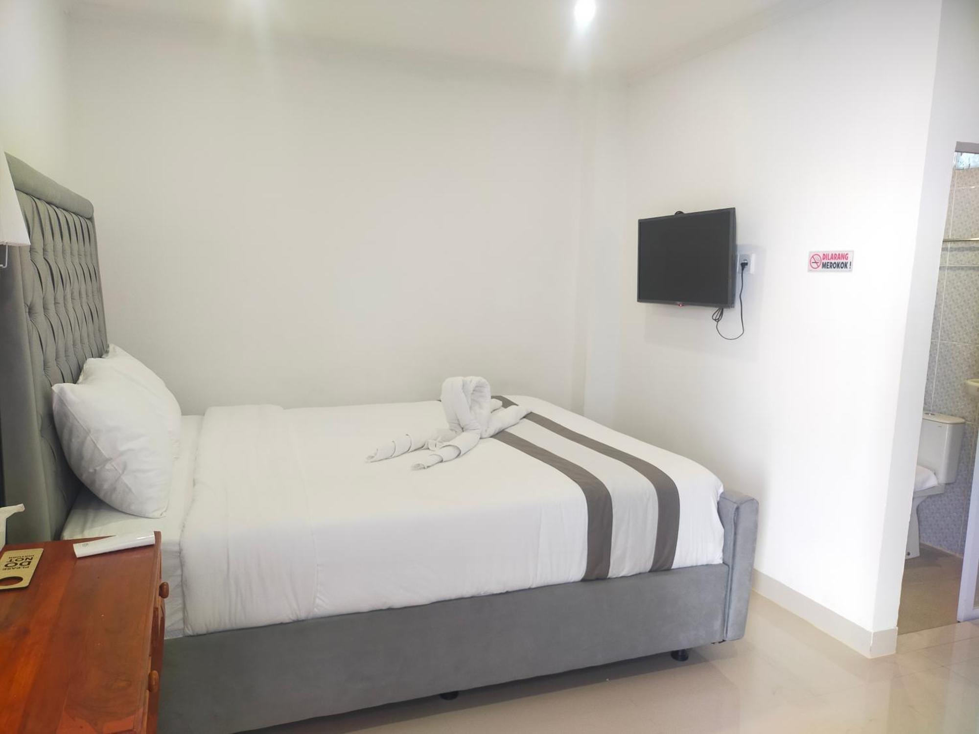 Carstenzs Home Kuta クタ エクステリア 写真
