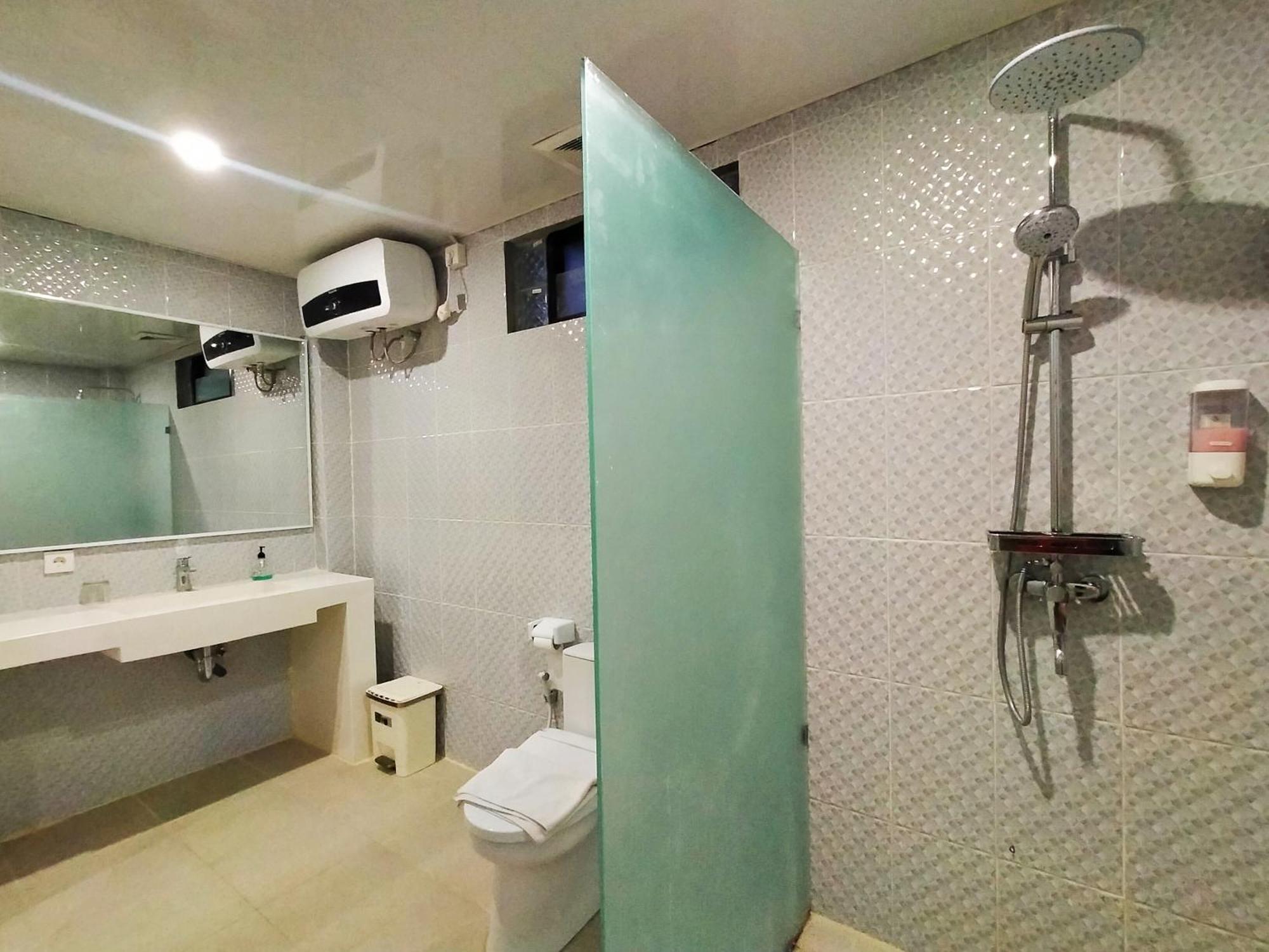 Carstenzs Home Kuta クタ エクステリア 写真
