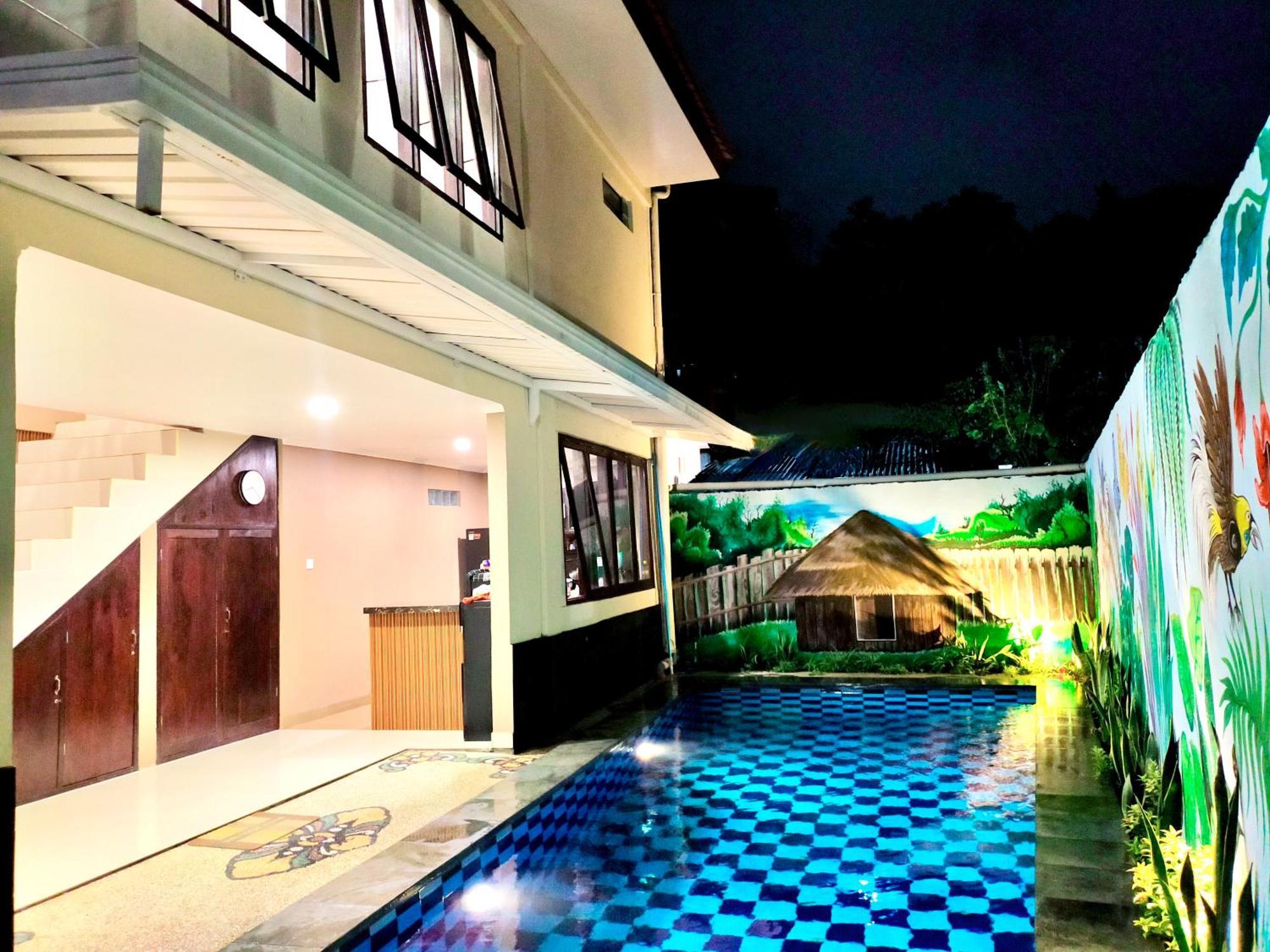 Carstenzs Home Kuta クタ エクステリア 写真